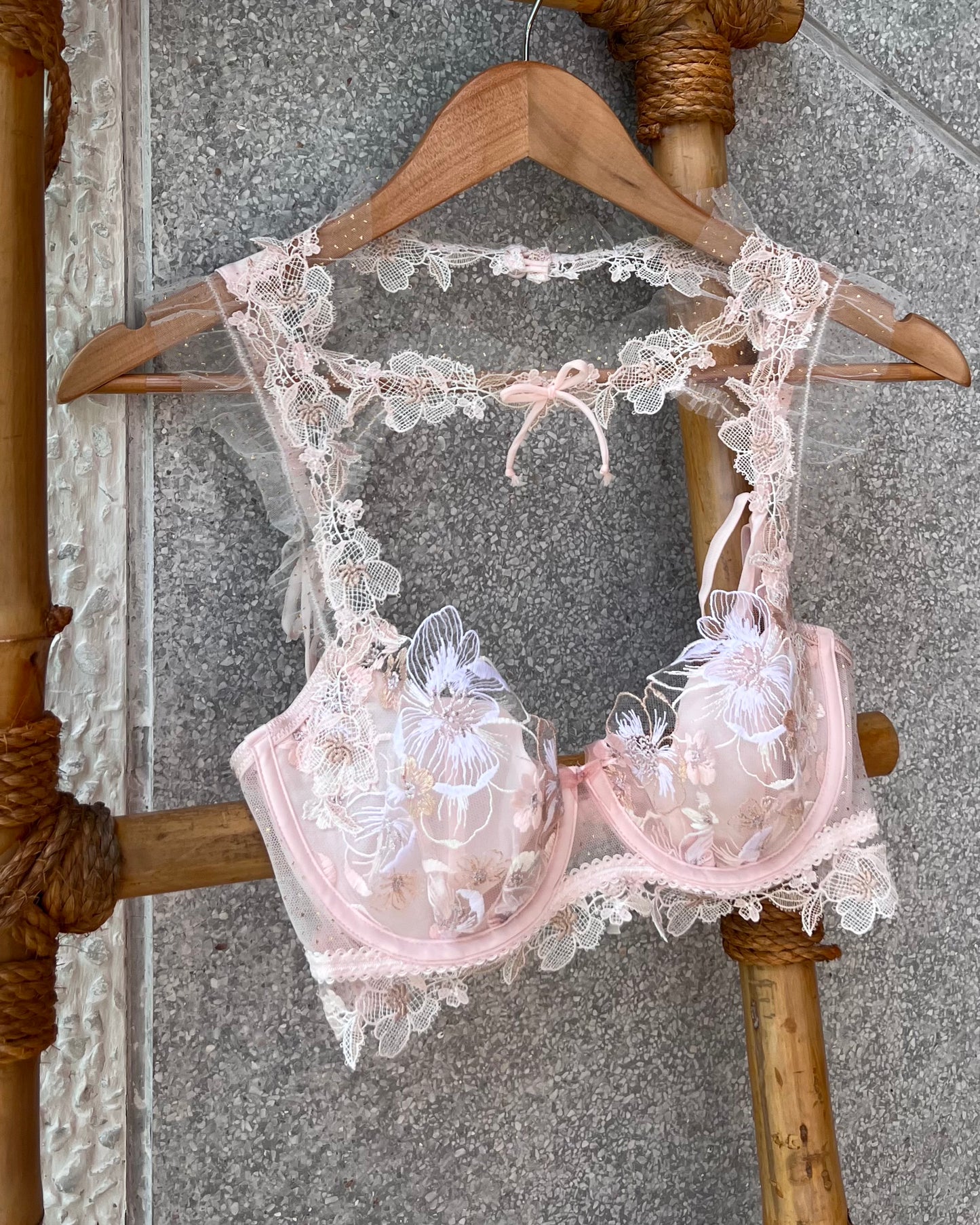 Mae High Neck Underwire Bra